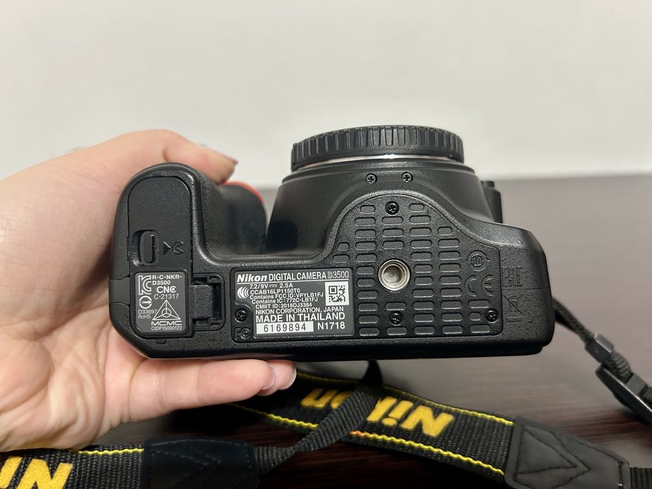 Aparat foto DSLR Nikon D3500, 24.2MP, Negru + Obiectiv AF-P 18-55mm VR