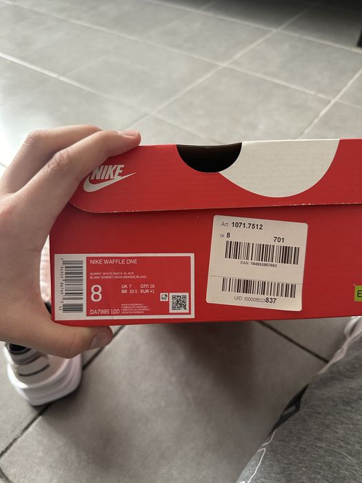 Маратонки Nike sportswear 41 номер