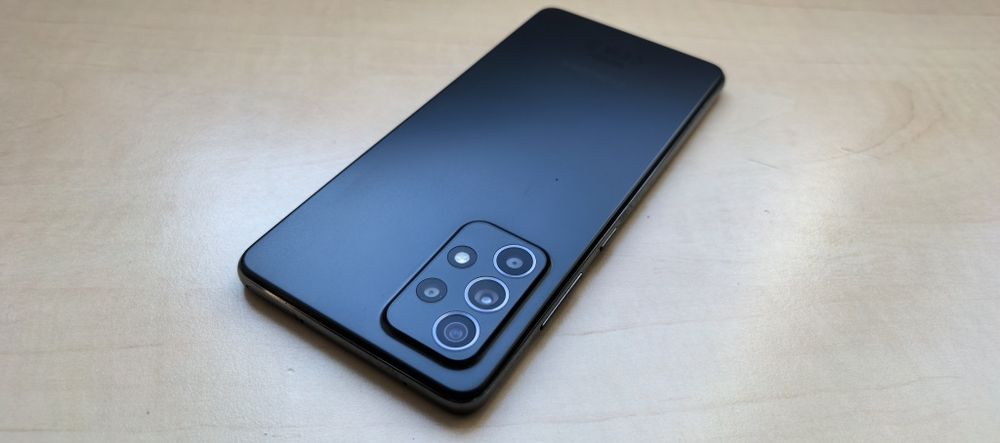 Samsung Galaxy A52s_128GB_6GB Ram_Dual SIM_120Hz Display