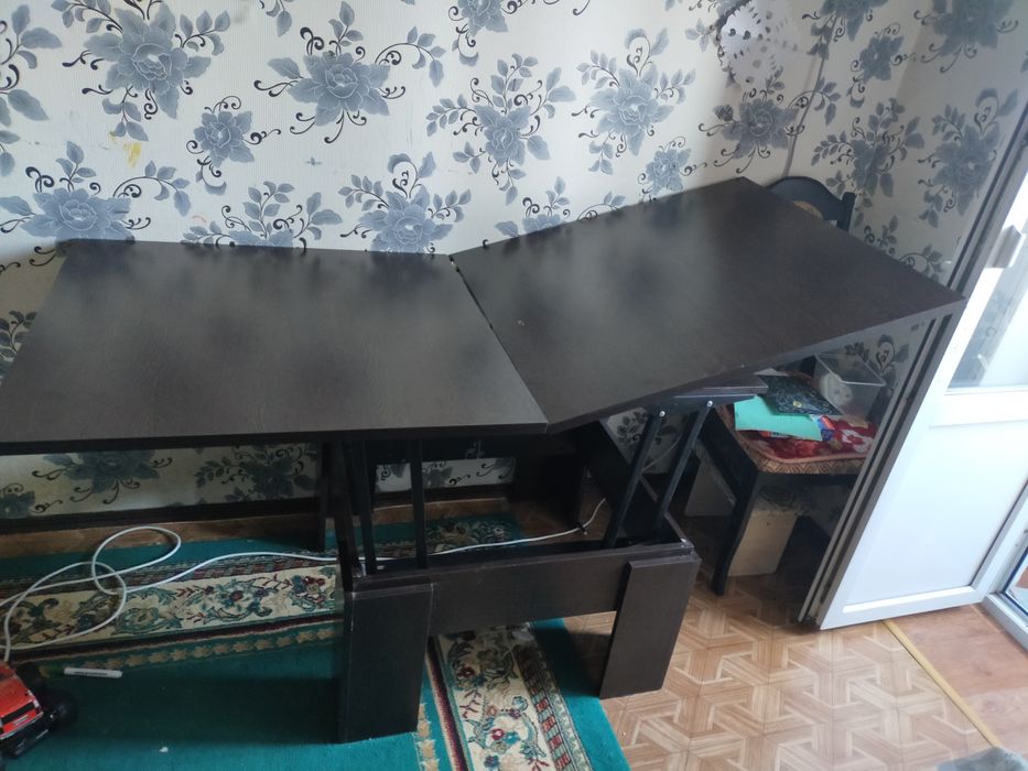 Продам стол-трансформер