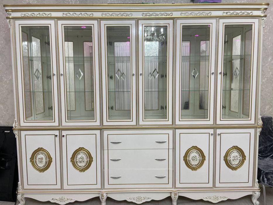 Шкаф сатылады хабрласын