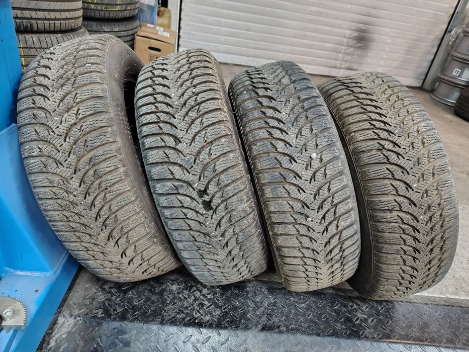 Зимни гуми 195/65/15 Kumho