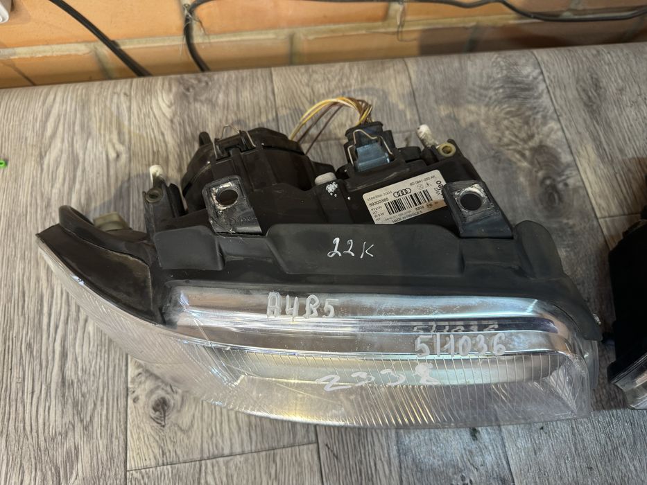 Фары Ауди А4Б5 рест