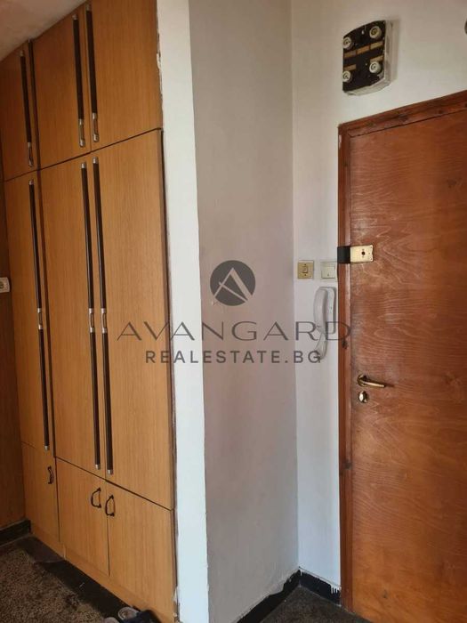 Продава се Двустаен апартамент в Пловдив, Център - 54 кв.м за 2078 €/кв.м - Снимка #7