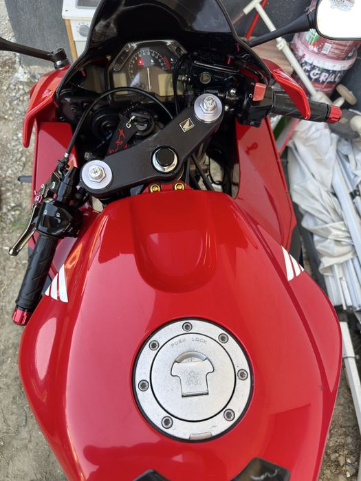 Vand honda CBR 600RR.
