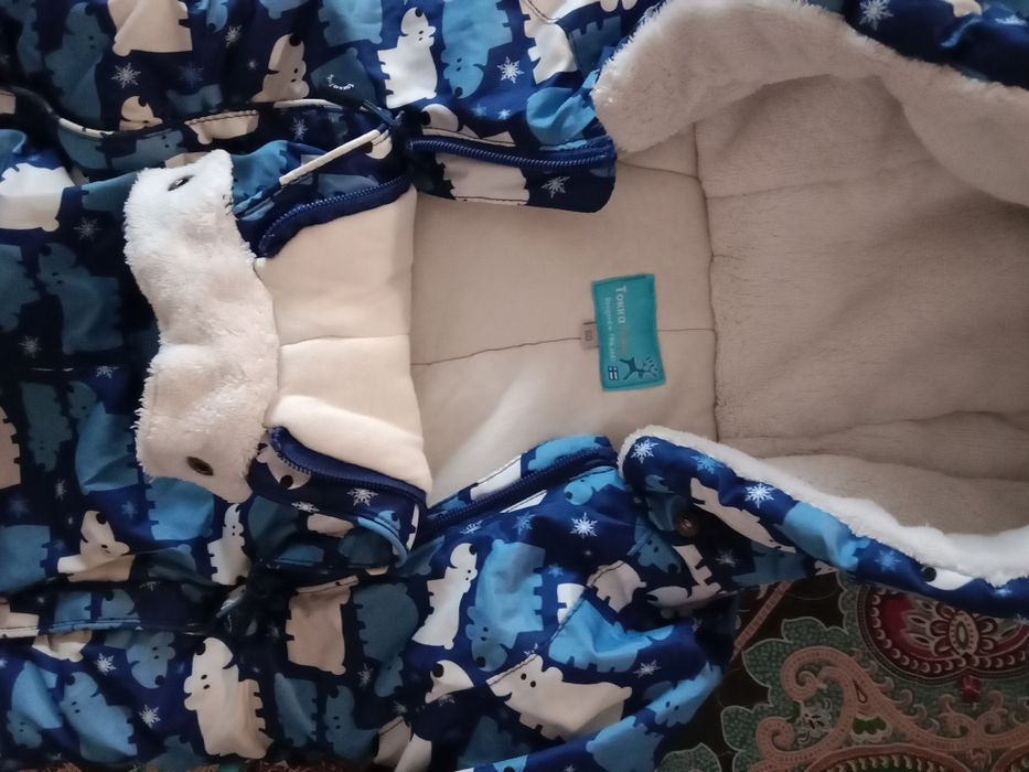 Продам комбез на весну осень