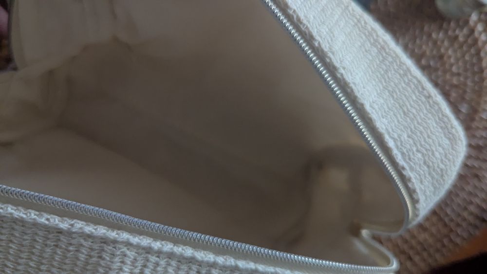 Дамски козметичен несесер Guerlain  Paris