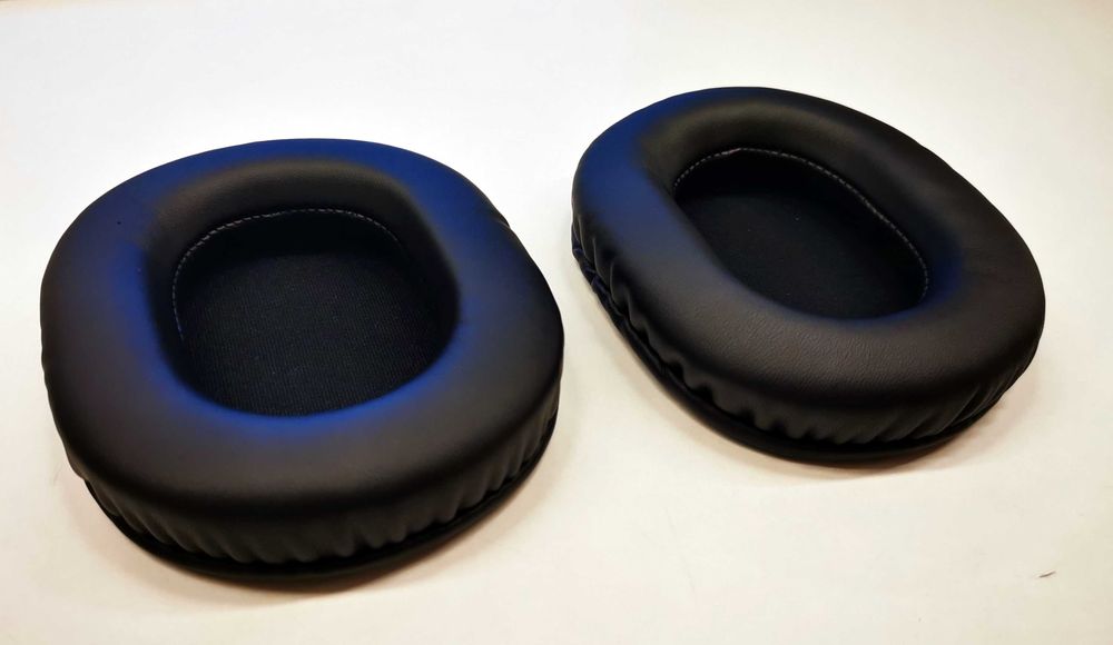 Bureti casti universali negru piele 100x85 Audiotehnica