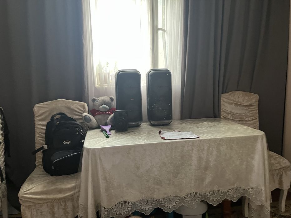 Стол столчиктарымен