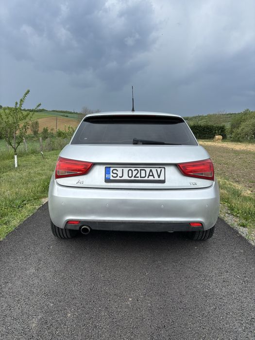 Vând/Schimb Audi A1 2011