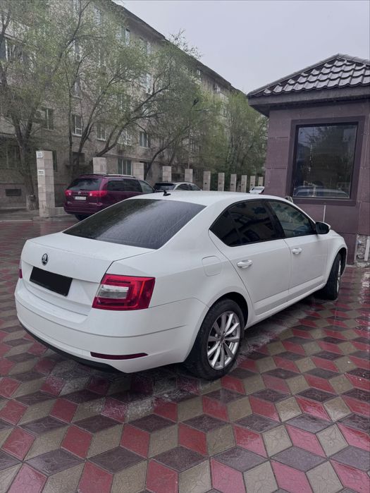 Skoda octavia a7 2018 рус учет автомат