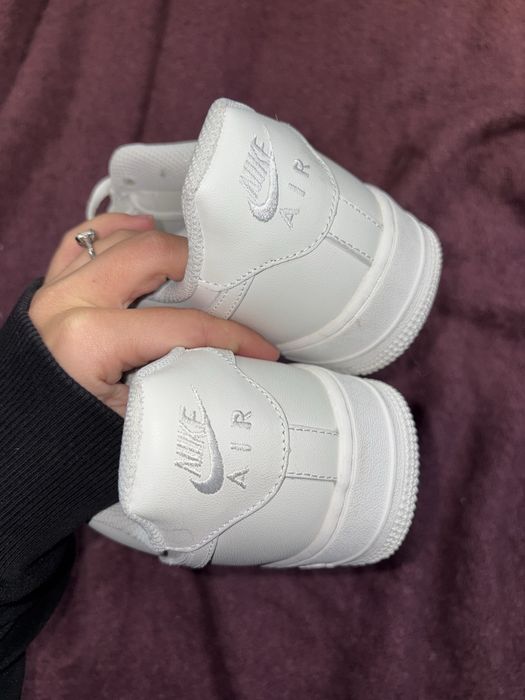 Nike Air Force 42 Noi Alb Albi