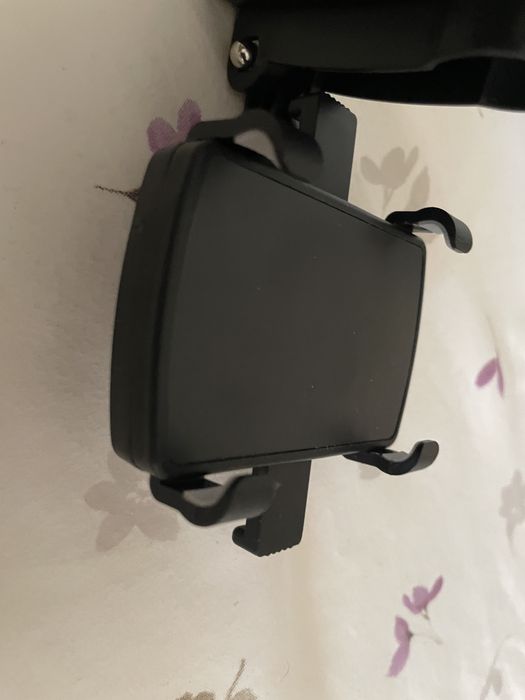 Универсална 360 градусова стойка за кола