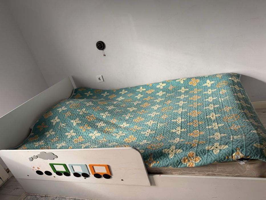 Продается детский кровать