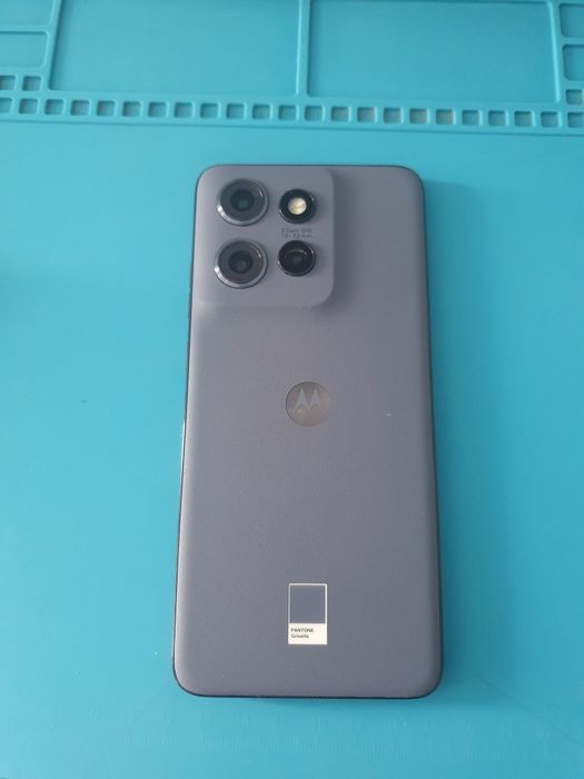 Motorola edge 50 neo 512 gb  nou