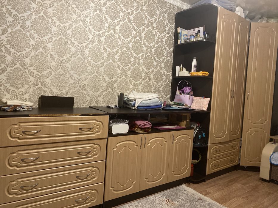 Продается шкафчик