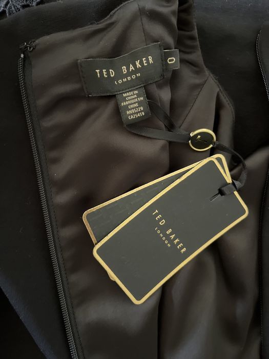 Нова рокля Ted Baker, размер XS