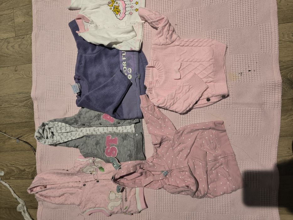 Продам детские вещи