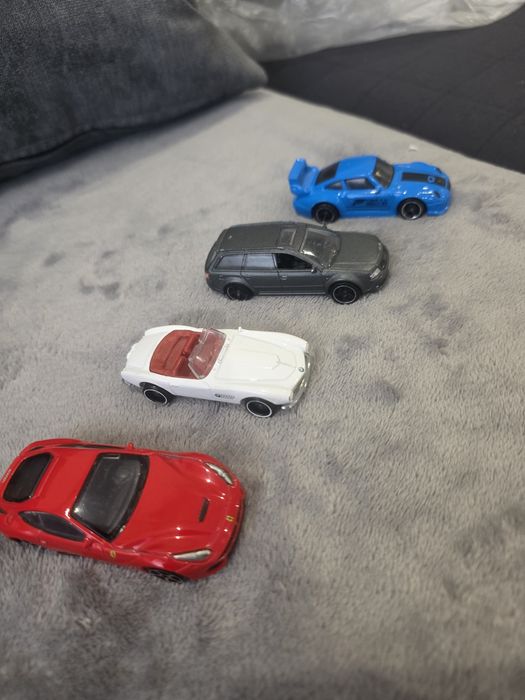 Метални колички Hotwheels,majorette