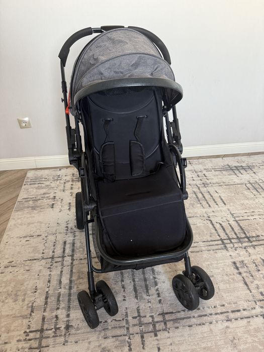 Продам коляску детскую