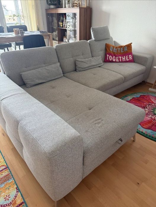 Canapea extensibilă cu spațiu pentru depozitare si  hooker