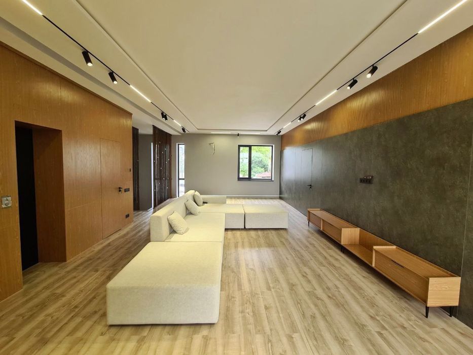 Ул.Шукура Бурханова ( Центр Луначарского )