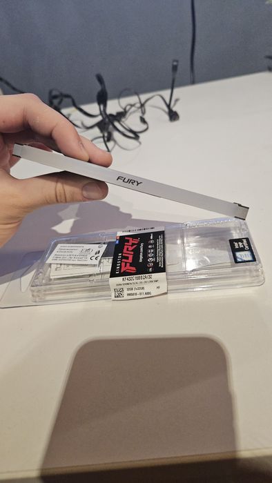 Рам памет Kingston Fury 32gb ddr4 rgb