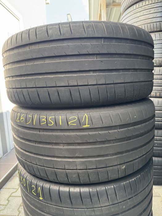 Почти нови летни гуми Michelin Спортпакет 265/35/21 със 295/30/21 DOT2024г