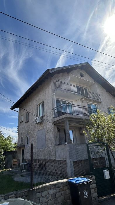 Продава се Етаж от къща в с. Чепинци, Област София-град - 100 кв.м за 2350 €/кв.м - Снимка #1
