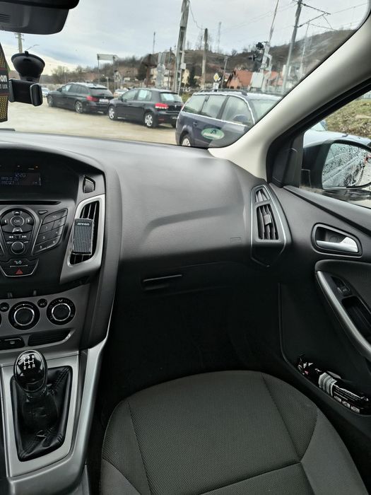 FORD Focus 2012 — imagine 2