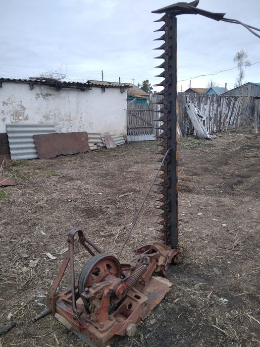 Трактор МТЗ 80 с уомплектующими