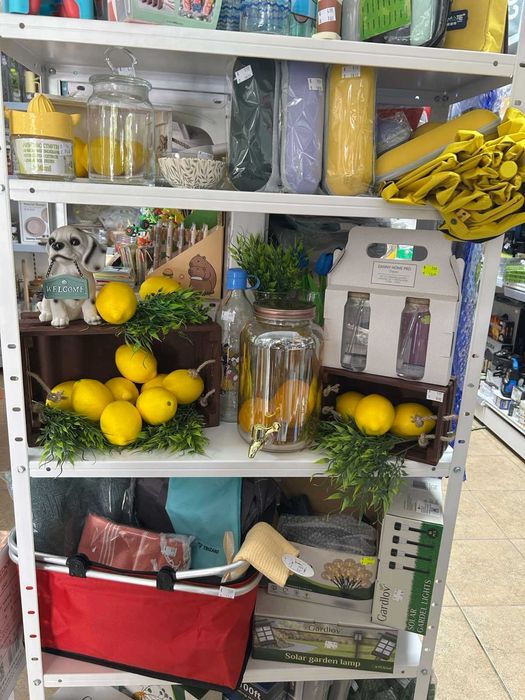 Два стъклени буркана с бамбукови капаци и стъклени сламки в комплект, Danny Home