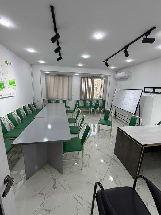 Сдается офис на Дархане! Первая Линия вход со двора!