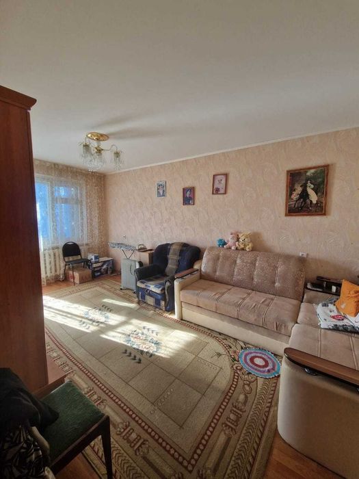 2 комнатная квартира напртив рынок Алия, 21-27 школы, 3 этаж. 16 млн!