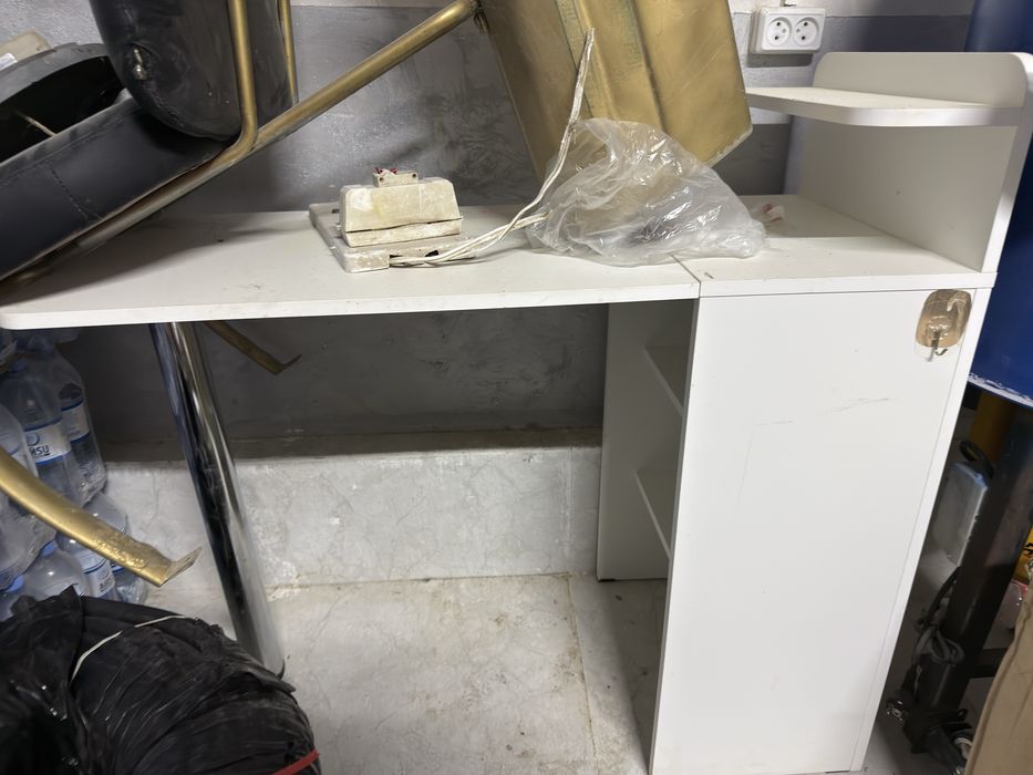 Салон Раквина Столы