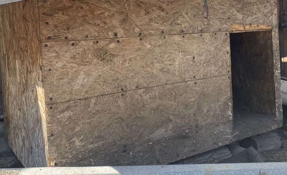 Продается будка для больших пород