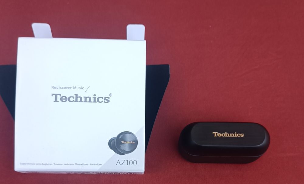 Căști AZ100E, noi, desigilate