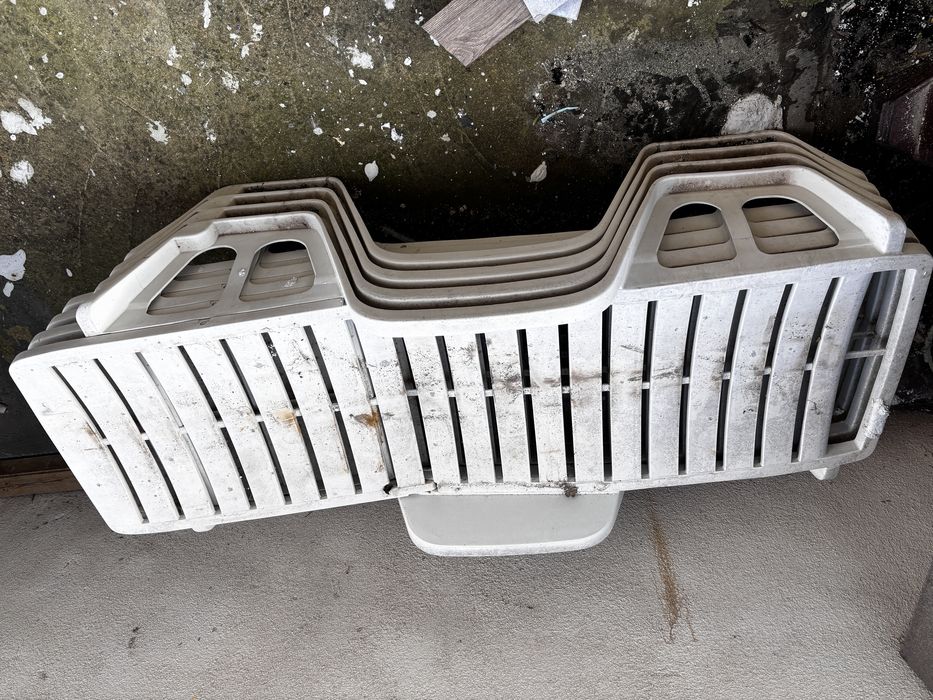 Пластмасов шезлонг за плаж/басейн/градина