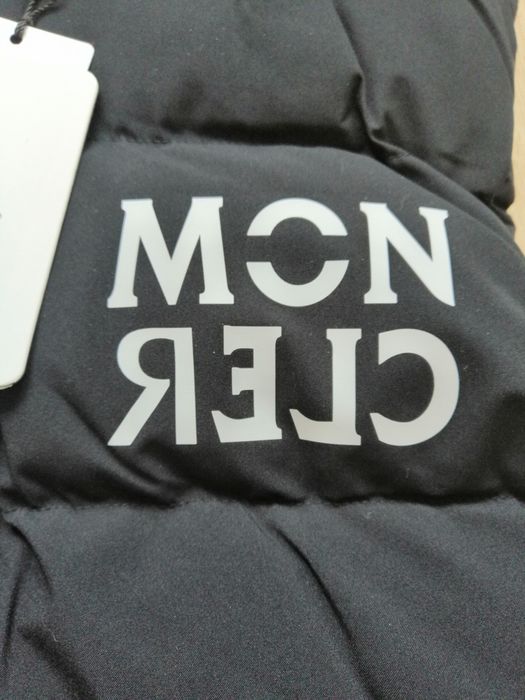 Moncler мъжки елек в черен мат 2 3 4 5 6