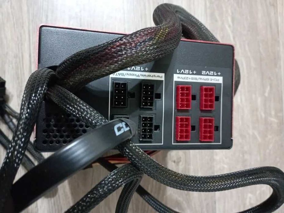 Блок питания Cougar 1200w