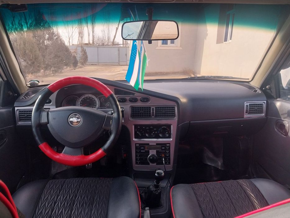 Nexia 2,2014-yil,zanglari ishlangan