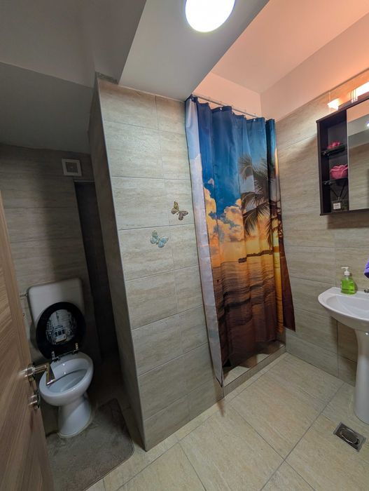 Apartament 3 camere Rezidential 9 Mai  Ploiesti ,Bloc nou
