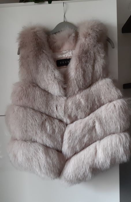 Vesta din blana naturala de vulpe bej roze,superba M