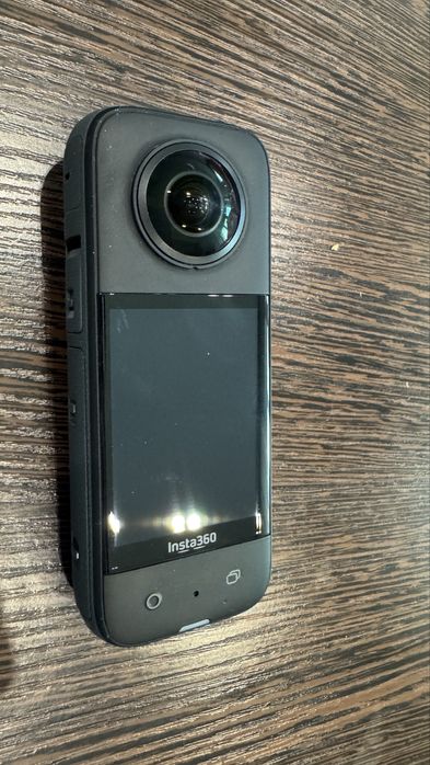 Камера insta360 X3