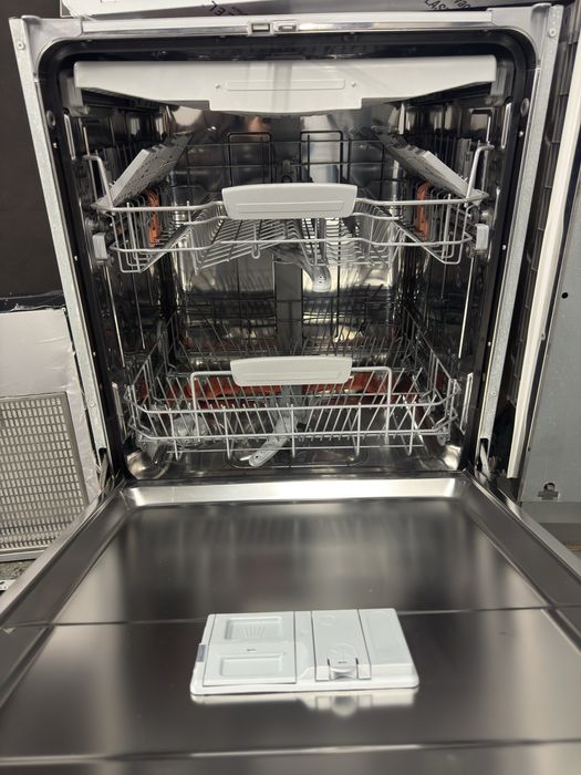 !!PROMOTIE!! Mașină de spălat vase  Hotpoint Ariston HI5030WEF