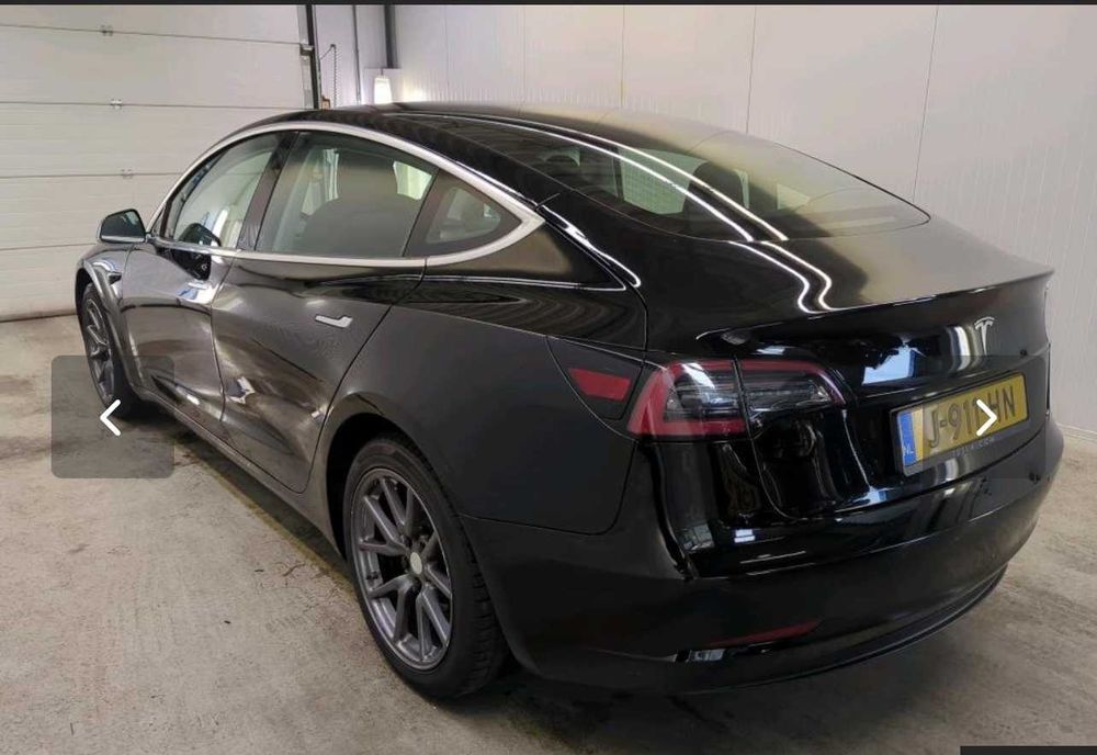Tesla Model 3  Standard Range Plus    TVA inclus
