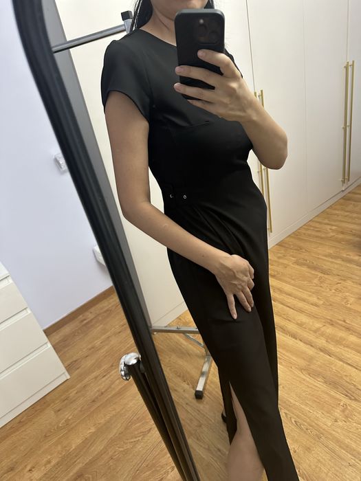 Продам платья, размер М