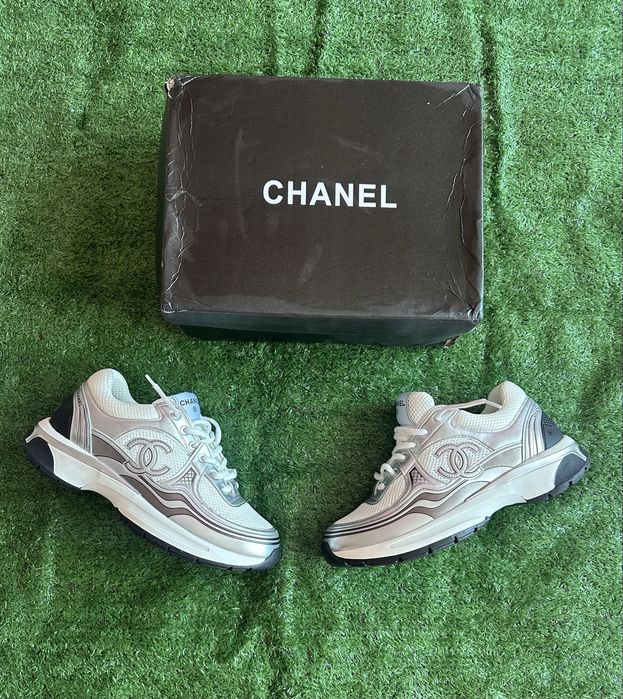 Chanel runner silver