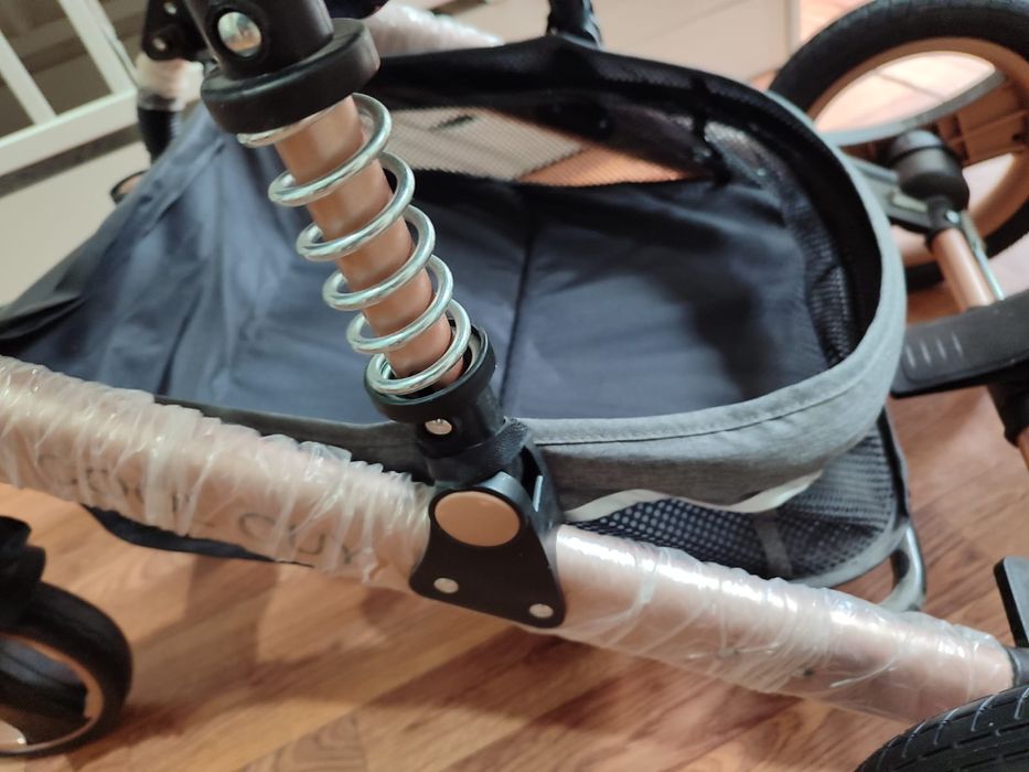 Детский коляска сатылады,новый