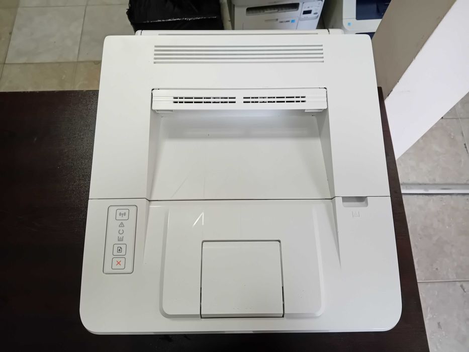 Отличен!!! Безжичен Wi-Fi лазерен принтер HP LaserJet Pro M203dw
